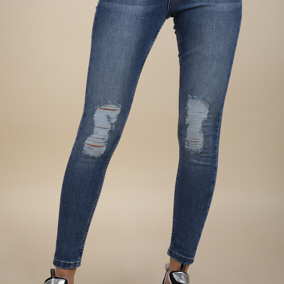 https://uae.kyveli.me/products/licra-jeans